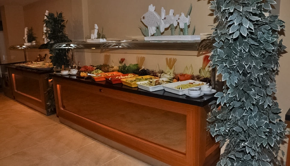 هتل ماربل بای پالم وینگز کوش آداسی